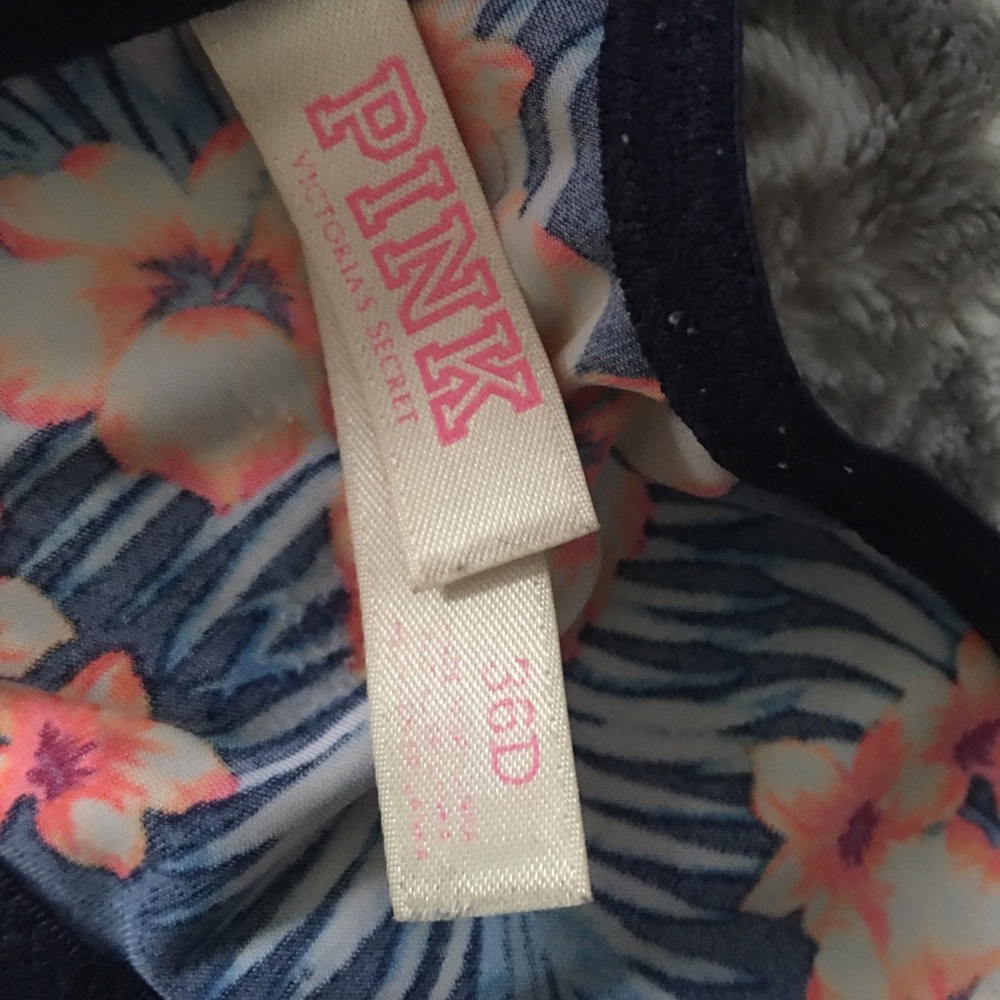 Pink Bra - Picture 5 of 5